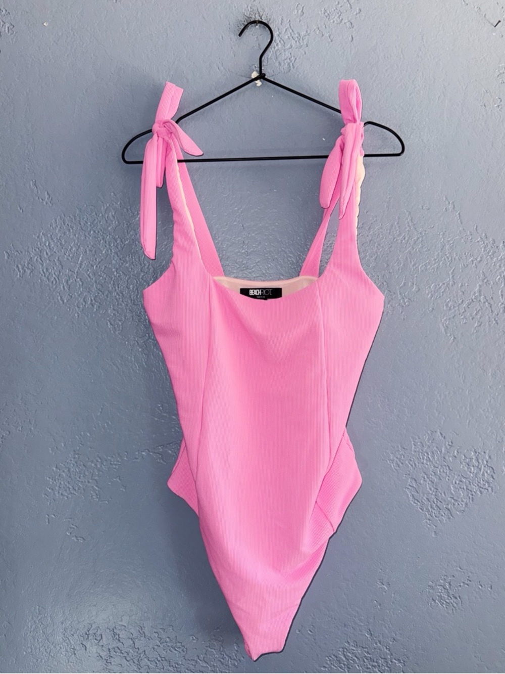 Beachriot Sydney On Piece Bathing Suit in Prism Pink Size XLG